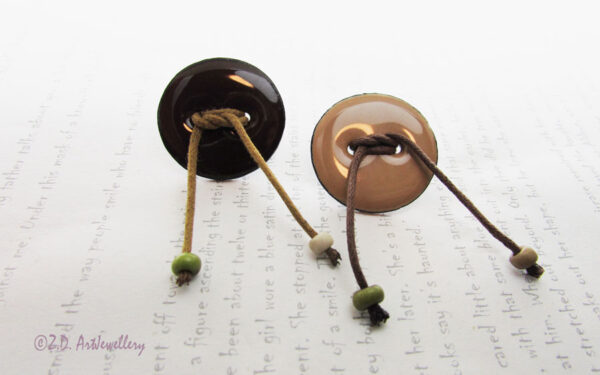 Brown button earrings